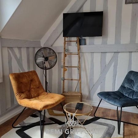 La Capucine Lovely Studio City Center องเฟลอร์ ภายนอก รูปภาพ